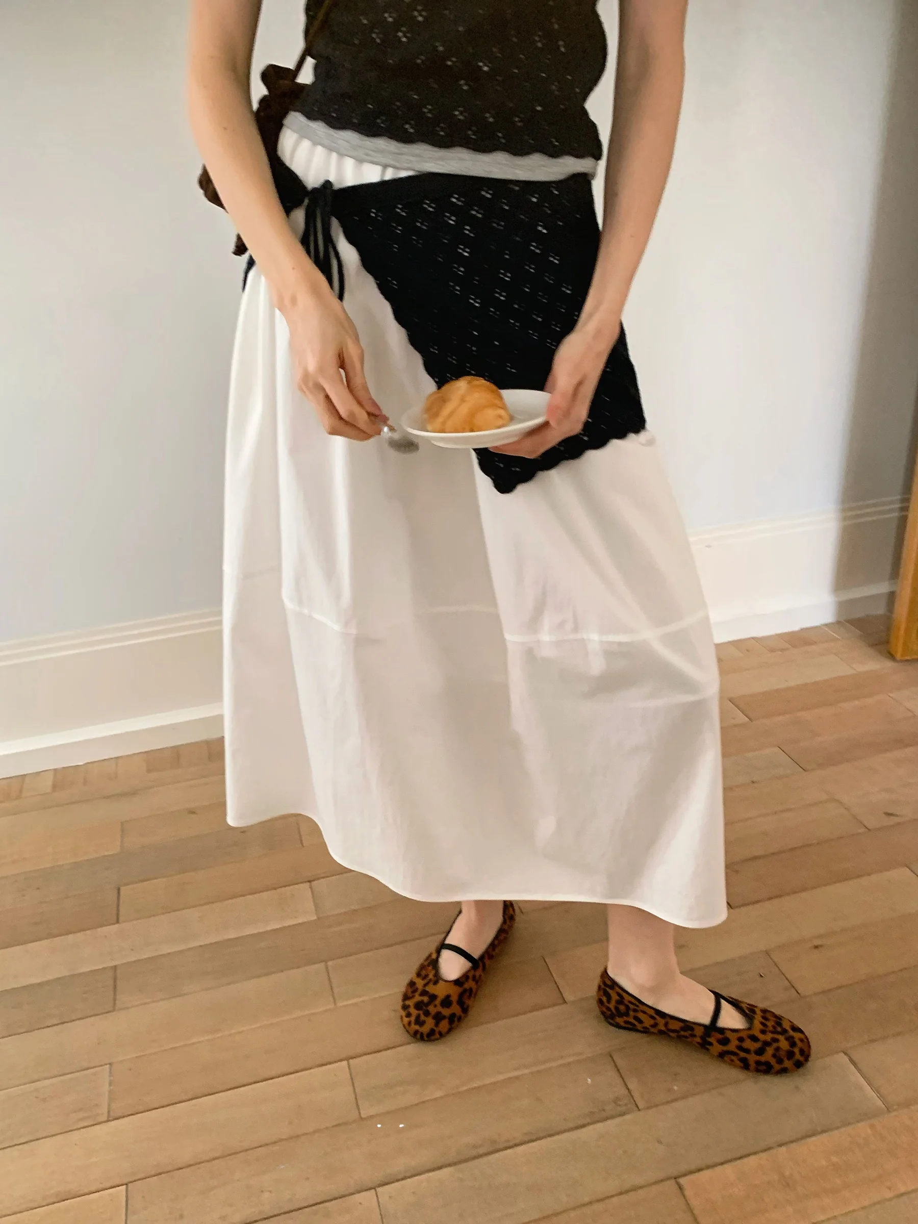 

JDE Elastic Waist White Flower Bud Mid-Length Loose Women's Skirt Spring 2026 New High Waist Casual Sle Cotton Blend