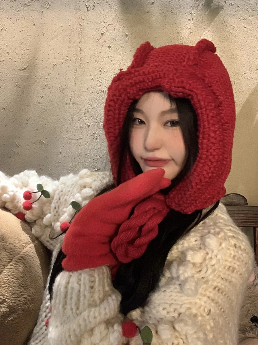 Balaclava women's autumn and winter Korean version of all the warm hat knitted hat neck protector