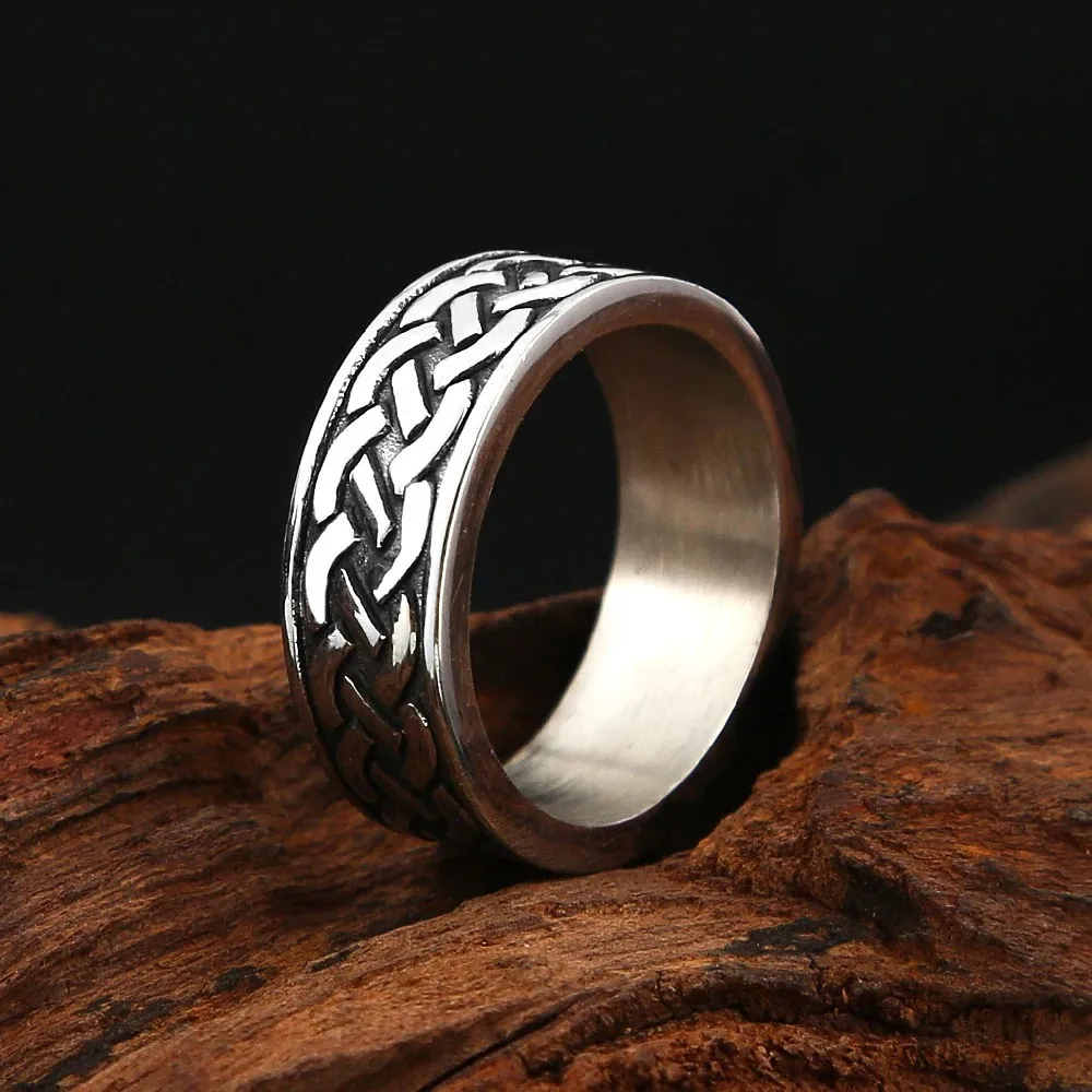 Vintage Irish Celtic Knot Stainless Steel Ring Nordic Viking Eternal Amulet For Men And Women Fashion Charm Jewelry Gifts