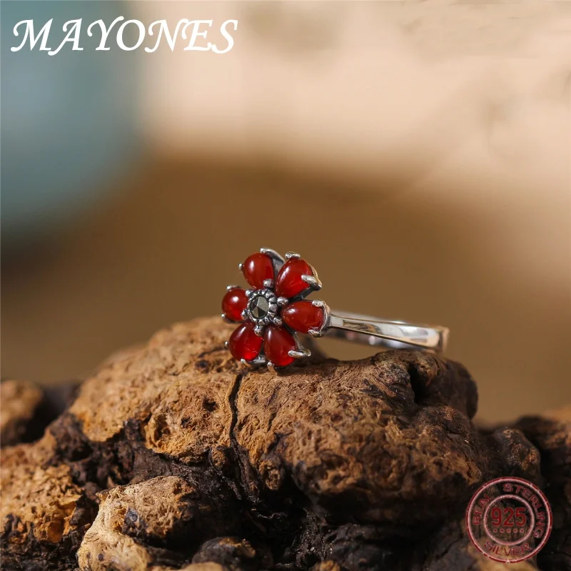 Thai silver Jewelry 925 Sterling Silver Red Garnet Black Agate Flower Ring With Retro And Simple Temperament For Women