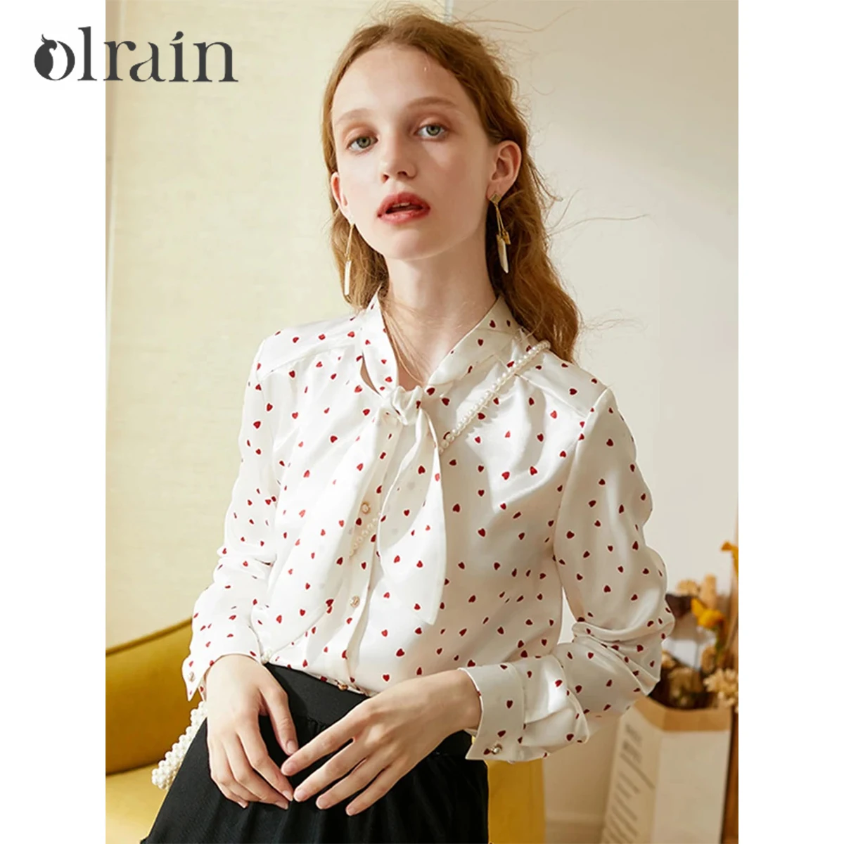 

OLrain Women French Satin Shirts 2025 Autumn Vintage Bow Polka Dot Blouse Long Sleeve Office Lady Slim Female Tops M56QC25063