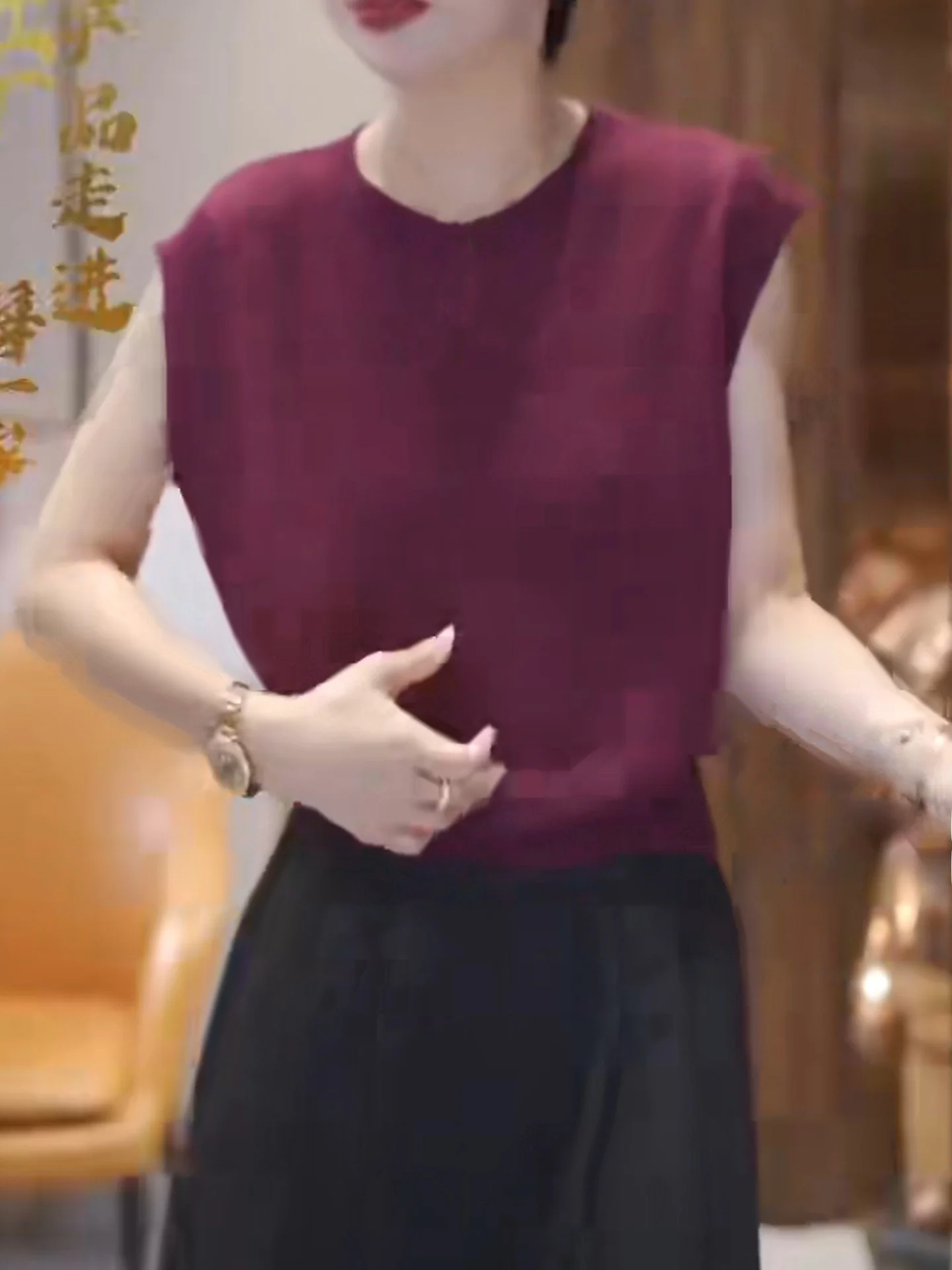 قميص صيفي 2025 للنساء برقبة مستديرة، سترة محبوكة من الحرير الصناعي، تي شيرت فضفاض بأكتاف مكشوفة، قميص أساسي ناعم ومريح بأسلوب... #3