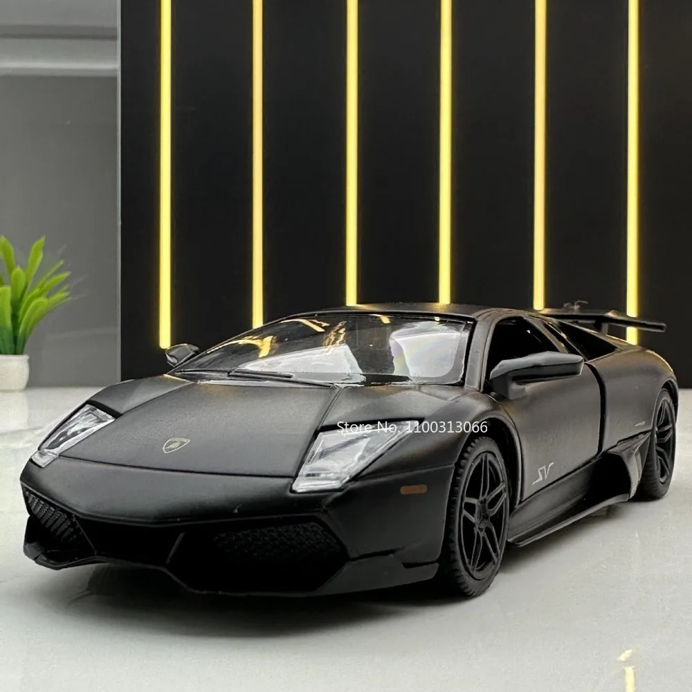 Lamborghini – voiture chauve-souris en alliage moulé sous pression, modèle de portes ouvertes, voitures de sport avec véhicule rétractable, cadeaux de Festival pour enfants, échelle 1:36