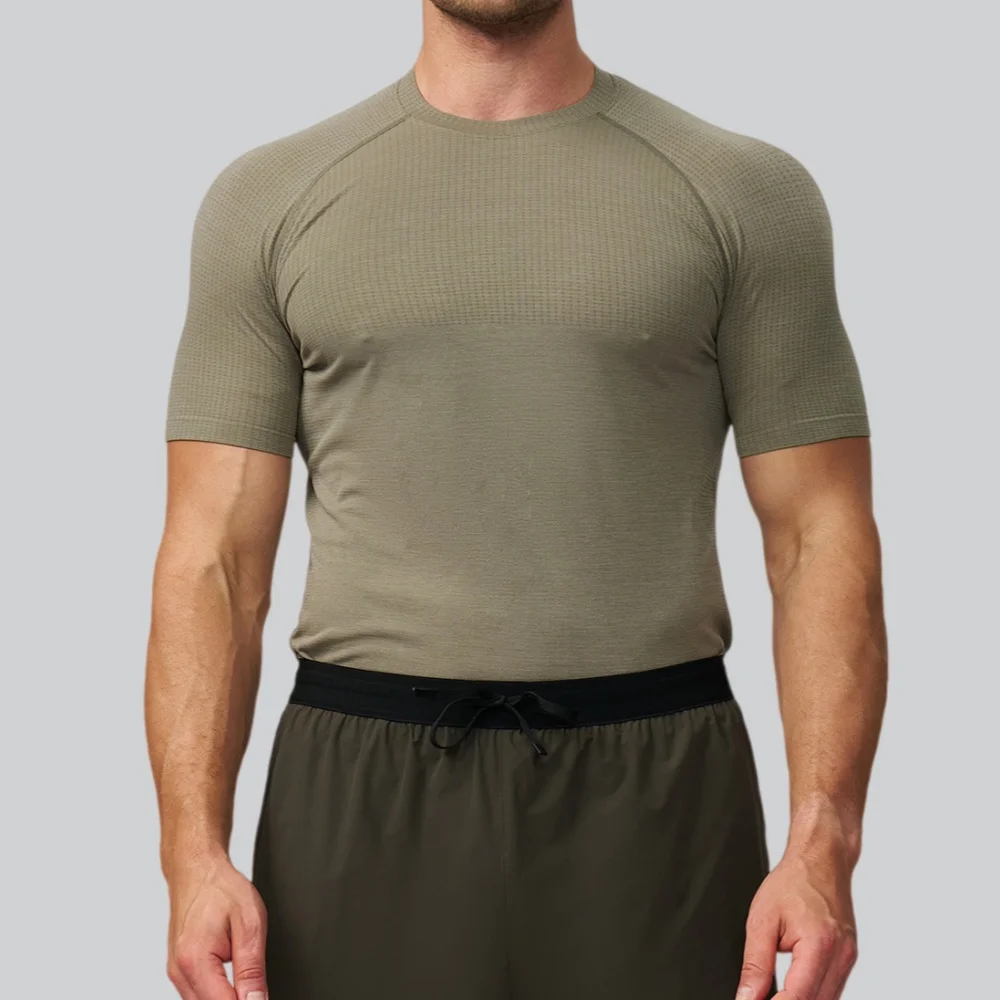 Men's Solid Color Sports T-shirt Gym Workout Quick Dry Short Sleeve Tee Seamless Breathable Man Running Sweatshirt Fitness Tops view 2