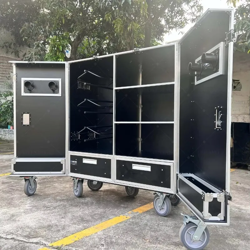 Custom Portable Movable Tack Trunk Horse Saddle Flight Case Equestrian Double Door Saddle Tack Locker Case