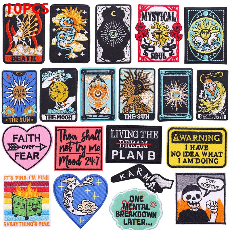 10 Teile/lose Tarot Karte Stickerei Patch Punk Patches Auf Kleidung Eisen Auf Patches Für Kleidung Schmelzbar Patch Nähen Aufkleber Abzeichen