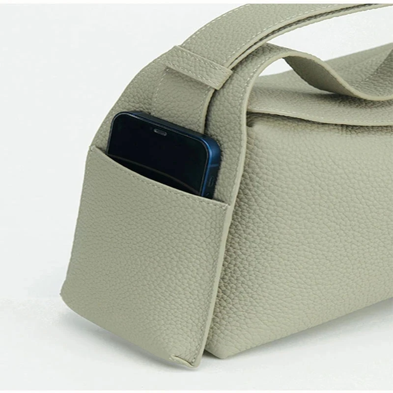 Egchi New Niche Fashion Trend Shoulder Bags Versatile Portable Casual Large Capacity Shoulder Strap Design Women Commuting Bag