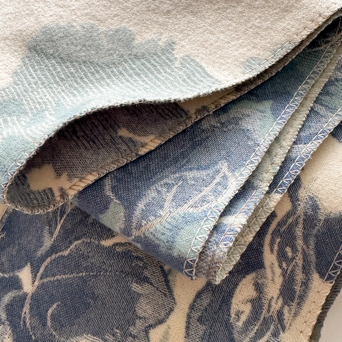 Warmer Schal aus Kaschmirimitat für Damen, Umhang im Ethno-Stil, modische Schals, Blumendruck, kältebeständiger und winddichter Schal – Detail 5