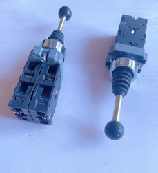 XD2 cross rocker switch XD2 2NO 2 Position XD2PA12CR XD2PA22CR 4NO 4 Position XD2PA14CR XD2PA24CR joystick controllers