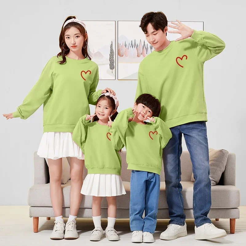 Korean Winter Mom Daughter Kid Baby Tops Heart Print Shirts Matching Family Outfits Dad Son Sweatshirts Couple Clothes Pullovers