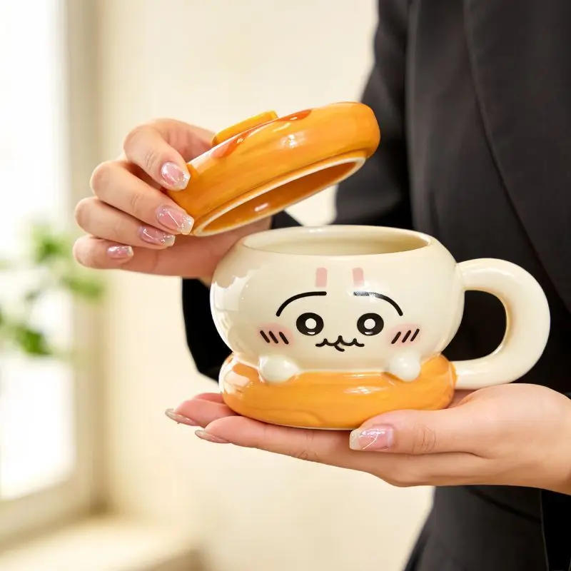 Mug en céramique mignon Anime Chiikawa Hachiware avec couvercle, tasse à eau pour couple, tasse domestique, cadeau d'anniversaire pour filles, nouveauté 2026 Kawaii