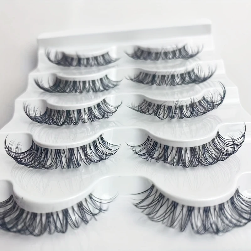 Flauschige und lockige DH-gestreifte Wimpern mit transparentem Stiel – 5 Paar, es handelt sich um eine kreuzförmige Wimpern, die die lebendiger Augen