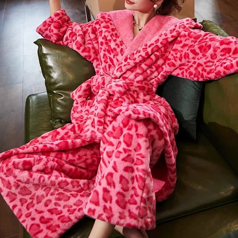 Thicken Flannel Hooded Robe Pajamas Set Winter Warm Women's Sleepwear Trouser Suits Sexy Leopard Coral Fleece Bathrobe Homewear