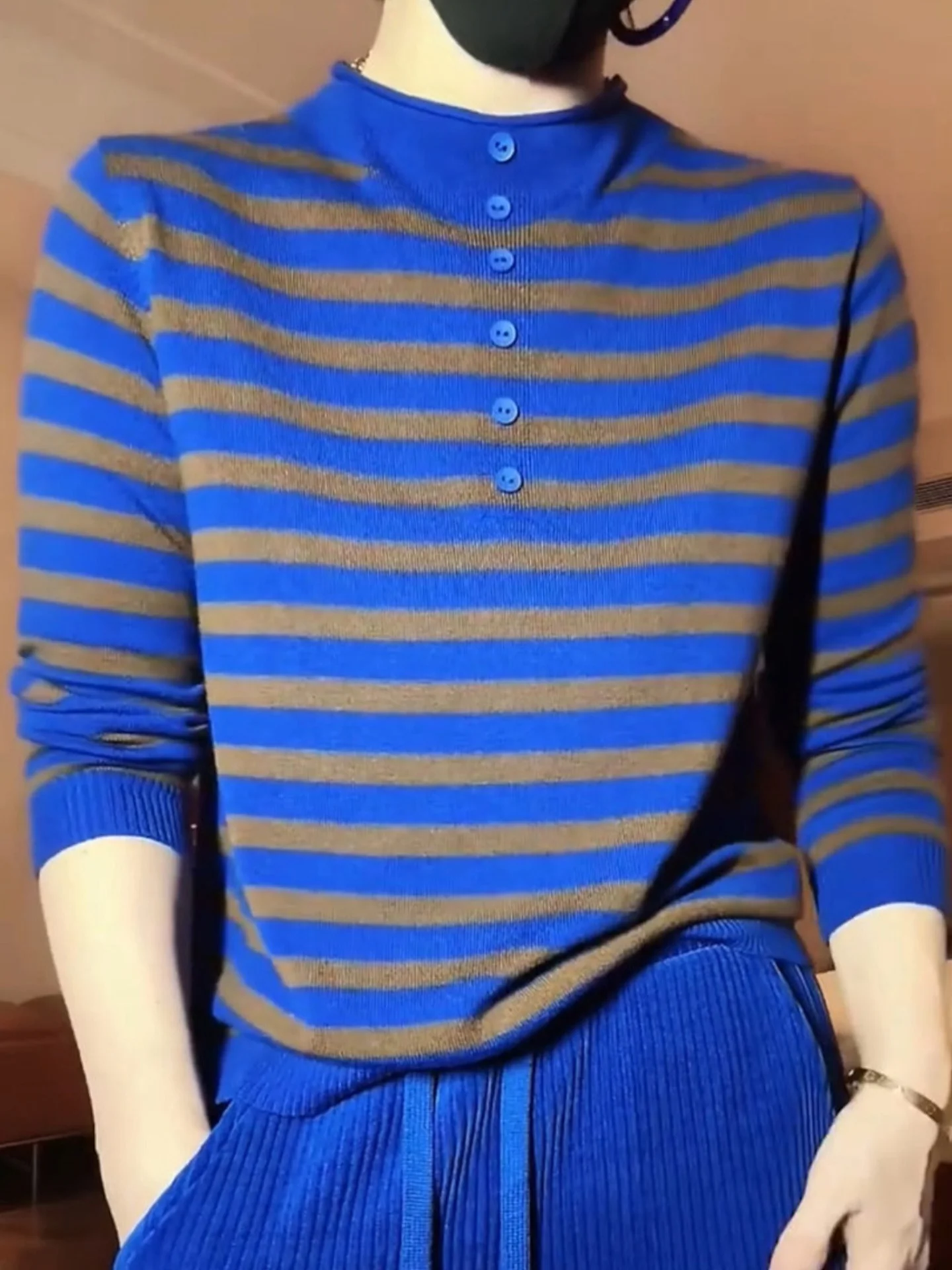 

Ele Comfortable Long Sve Knitted Sweater Women's Camere Stripe Inner Wear Faionable Winter Straight Cut Knit Top