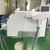 Système Laser multifonctionnel Pico Second YAG pour traitements de beauté en Salon, Machine d'épilation et de tatouage pour usage professionnel 4
