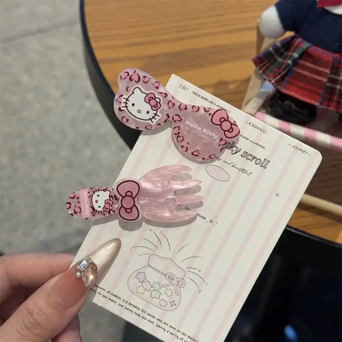 

Hello Kitty Hairpin Anime Peripheral Fashion Delicate Personality Hair Accessories Cute Cartoon Originality Modeling Bangs Clip