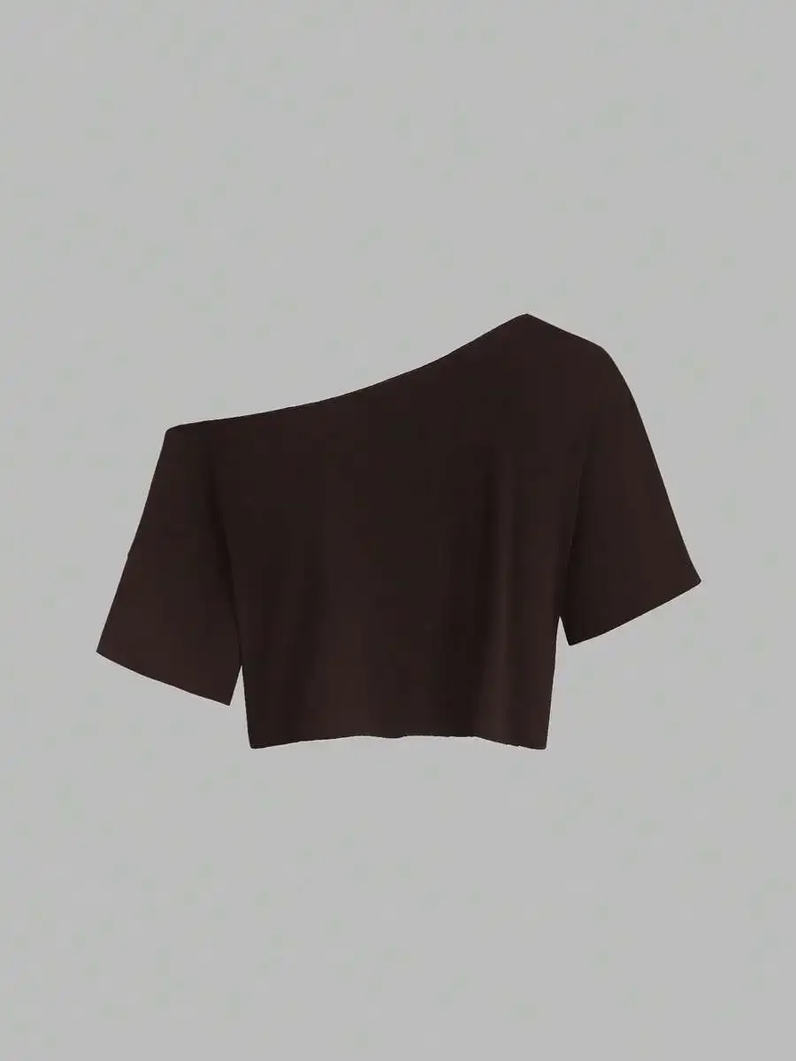 Womens Asymmetrical Shoulder Short Sleeve Crop Top Set, Casual Loose Fit T-Shirt for Summer Day Out