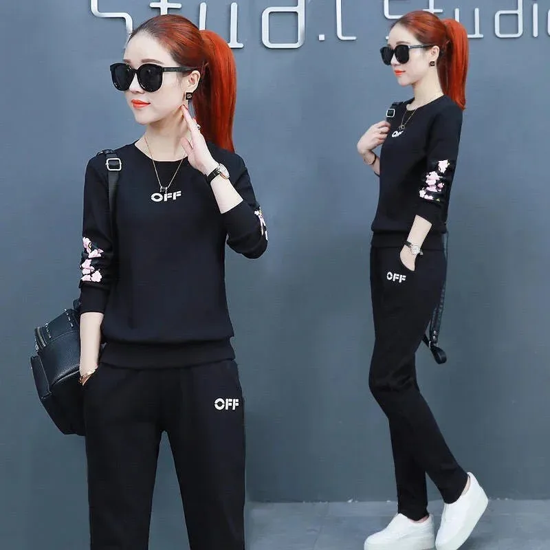 

Women's Casual Fashion Sports Suit Spring Autumn 2025 New Loose Korean Style Long Sleeve Sweater Tops Pants Two Piece Sets Ladie