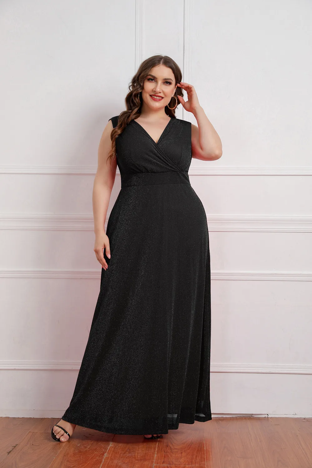 Plus Size V Neck Sleeveless Summer Party Evening Dresses For Women