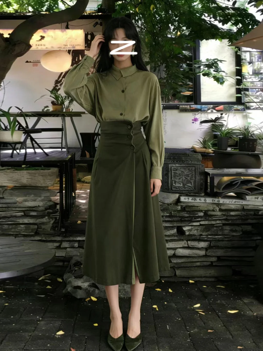 

Fashionable Green Long Sleeve Shirt Women's Spring 2026 New Elegant Versatile Skirt Set High Waist Pure Color Commute Style