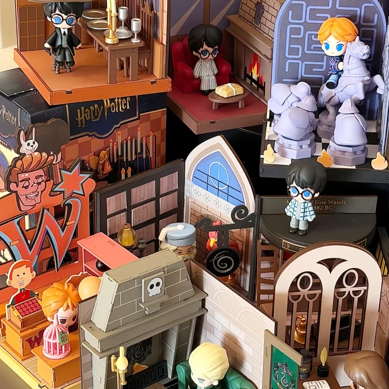 

New Original Harry Potter Blind Box Trendy Fun Action Figure Mystery Box Wizarding World Series Building Scene Decoration Gift