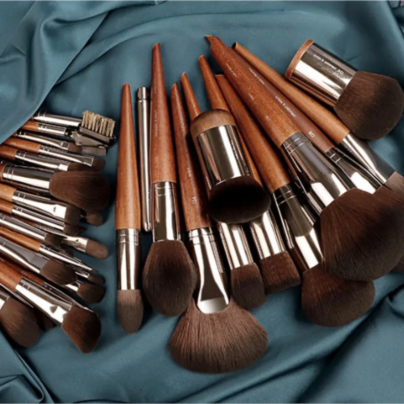 pennelli-per-il-trucco-pennelli-per-cipria-in-polvere-pennelli-per-il-blush-pennelli-per-il-fondotinta-pennelli-per-ombretto-e-altri-set