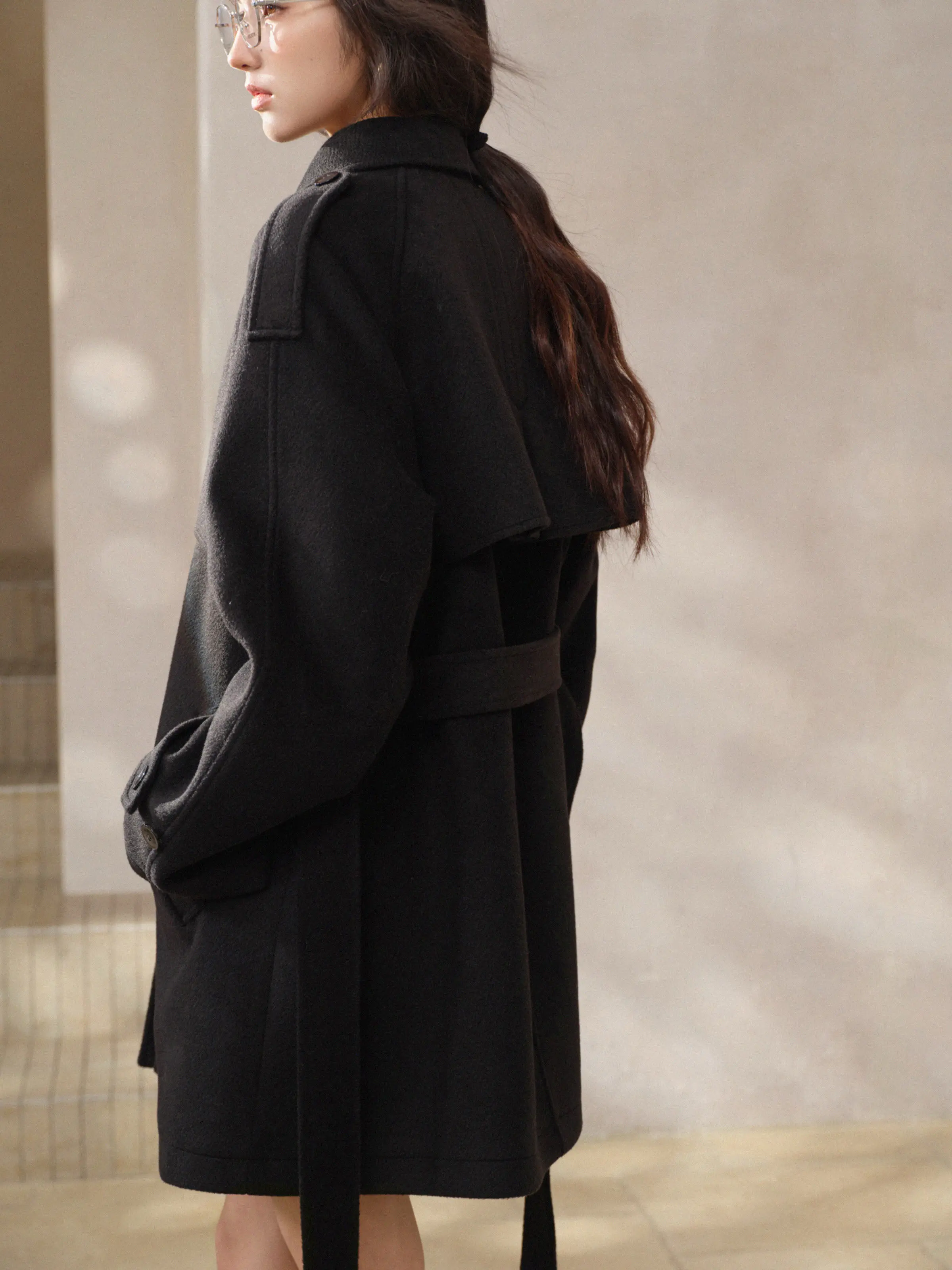 Abrigo de capa con solapa Vintage para mujer, ropa de abrigo con cinturón de longitud media para invierno, ajuste holgado, elegante, cálido, para ir al trabajo, aspecto de estilo diario