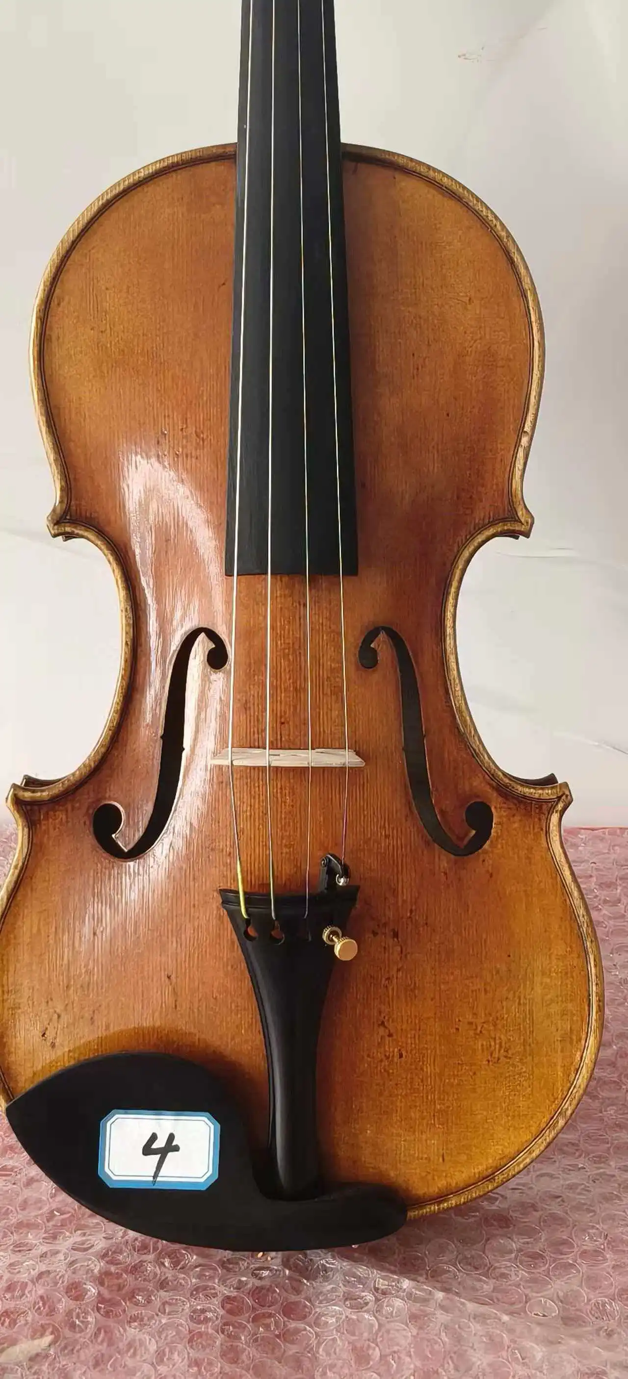 4/4 high-end handmade Italian violin with ebony flat knobs and vintage lacquer, featuring strings,Musical Instruments in stock