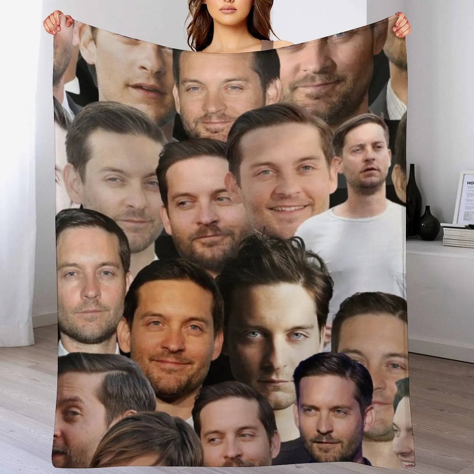 Tobey Maguire Photo Collage Throw Blanket anime Retros cosplay anime Blankets