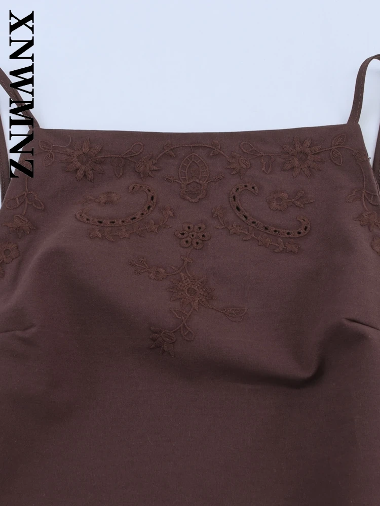 XNWMNZ 2025 Estate Donna Abbigliamento Semplice Partito Spalla Backless Moda Chic Lady MARRONE tracolla sottile club Slip Top Cravatta