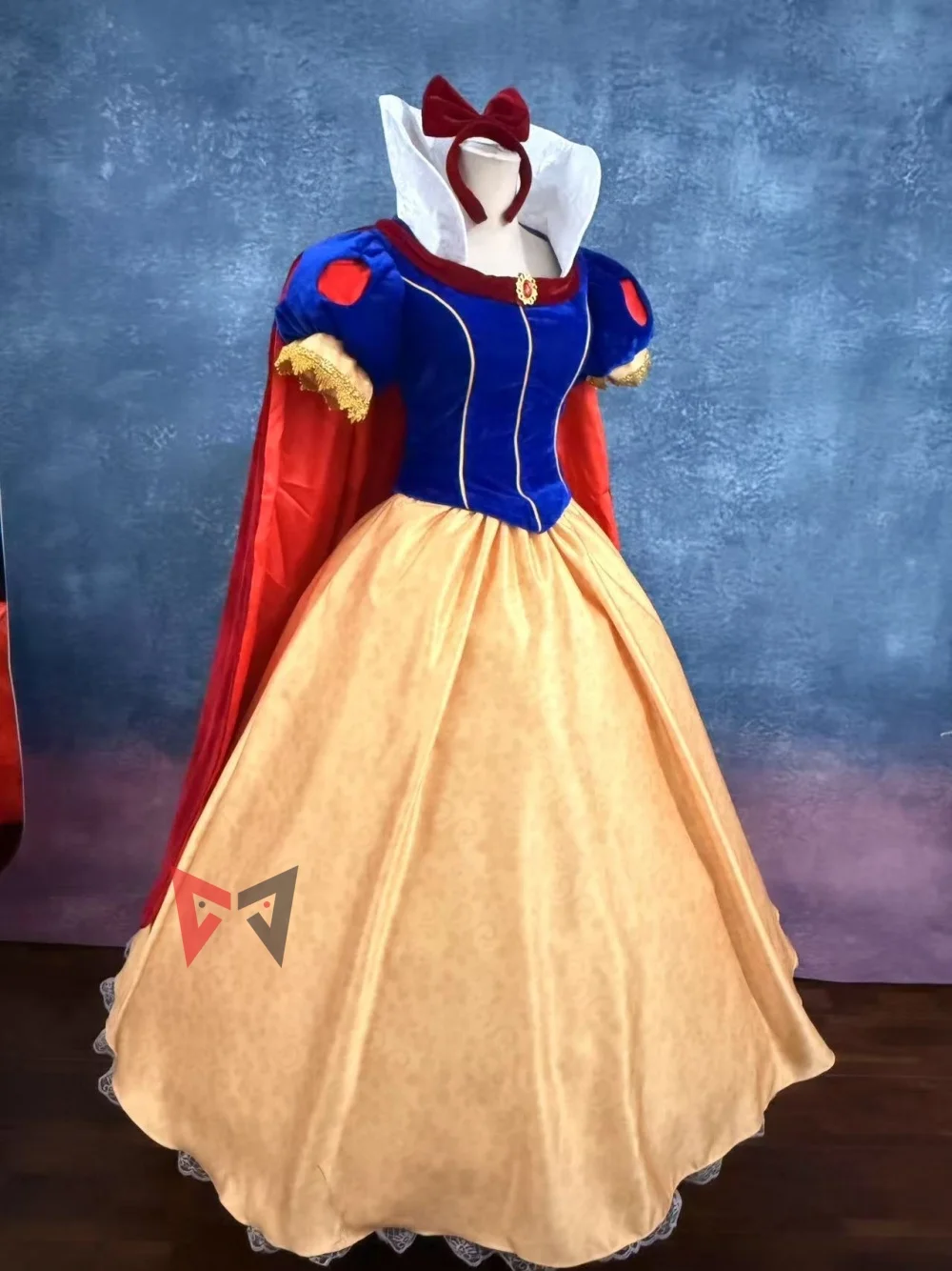 Top Quality Snow Princess Cosplay Costume Dress Cloak For Halloween Dress Adult Women Custom Made