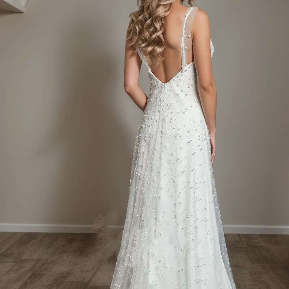 Classic Scoop Collar Beading Sleeveless Straight Bride Wedding Dresses Bridal Gowns Customized