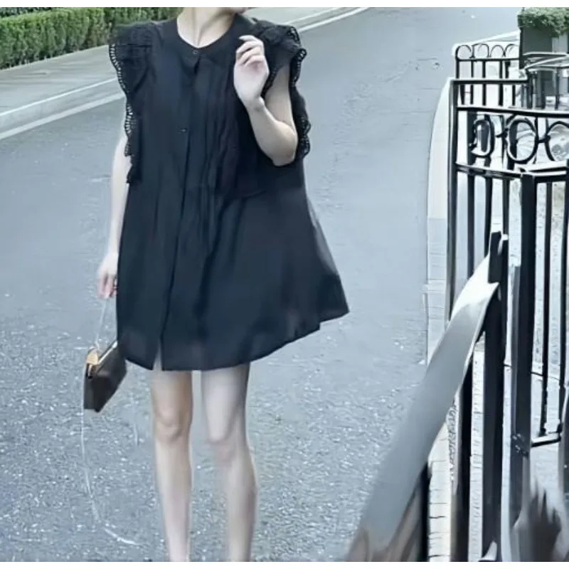 Shirt Women's Summer 2026 New Korean Version Fashion Foreign Style Fungus Edge Lace Splicing Shirt Design Top