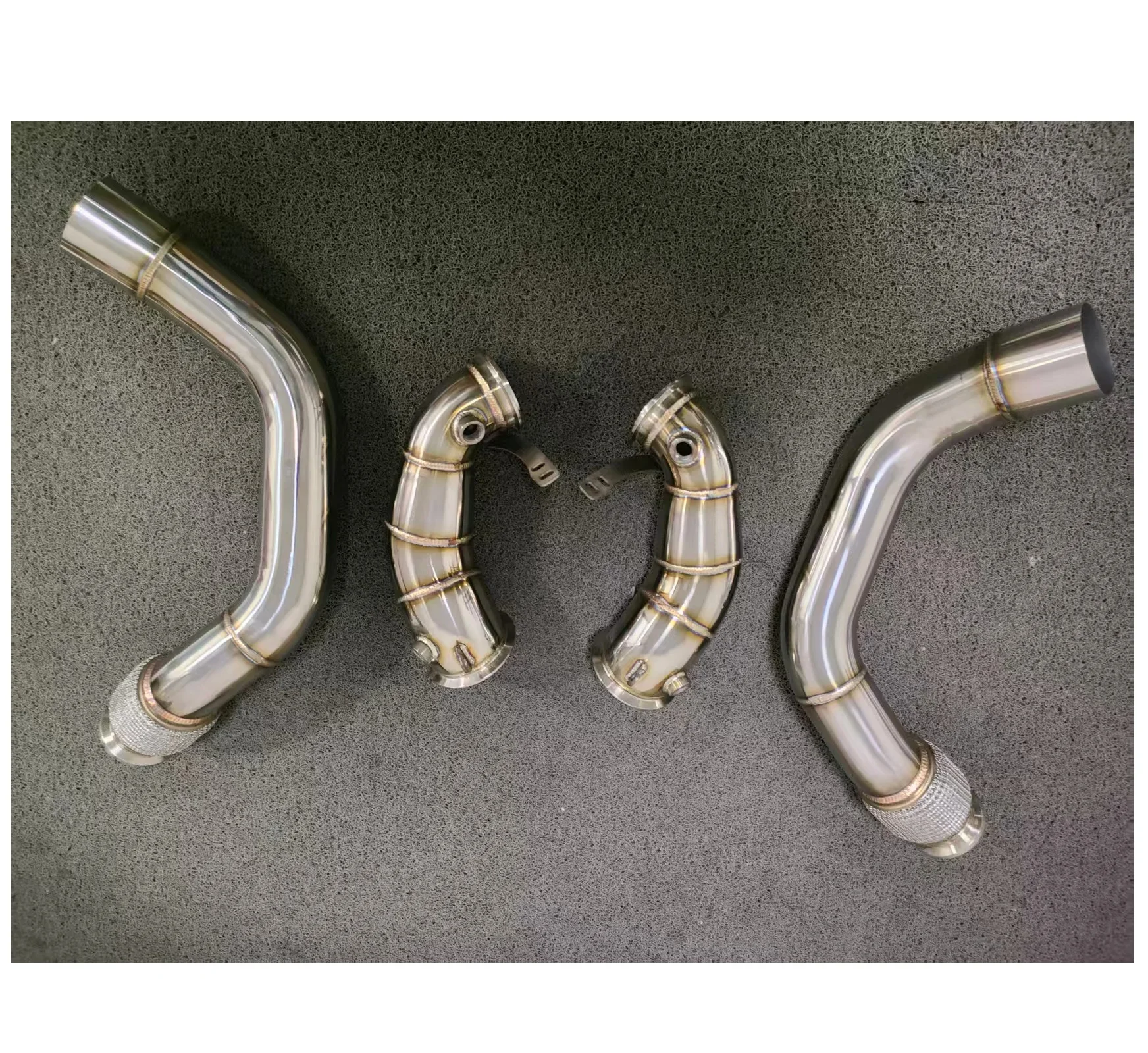 Downpipe Hi-Flow Pipe Exhaust Pipe for 2018 up for BMW M5 F90 M8 F91 F92 F93 S63 4.4T Turbo Down Pipe
