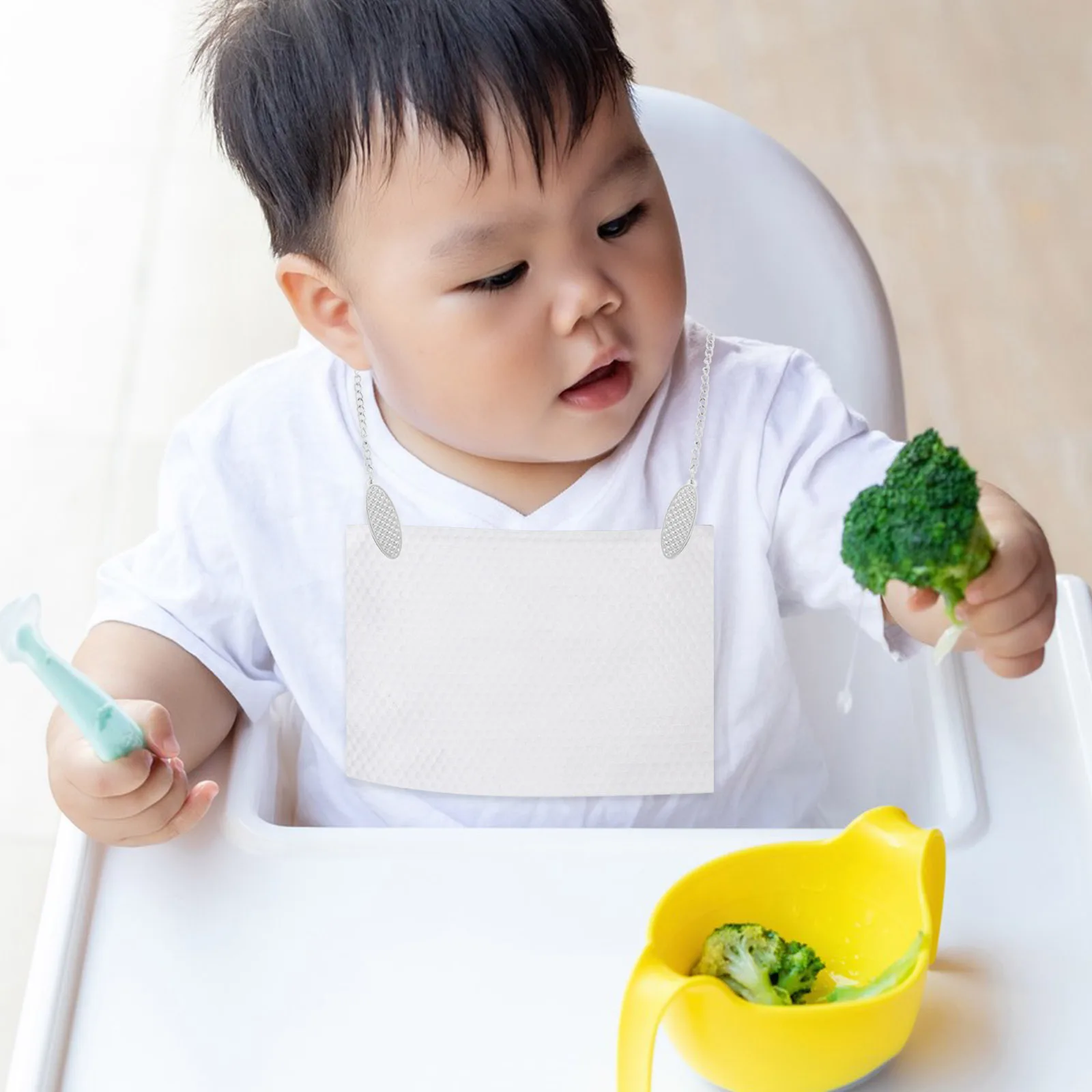 

2pcs Baby Bib Clips Zinc Alloy Multifunctional Dinner Napkin Clasp Durable Dummy Holder Stroller Pacifier Chain Face Towel Clip