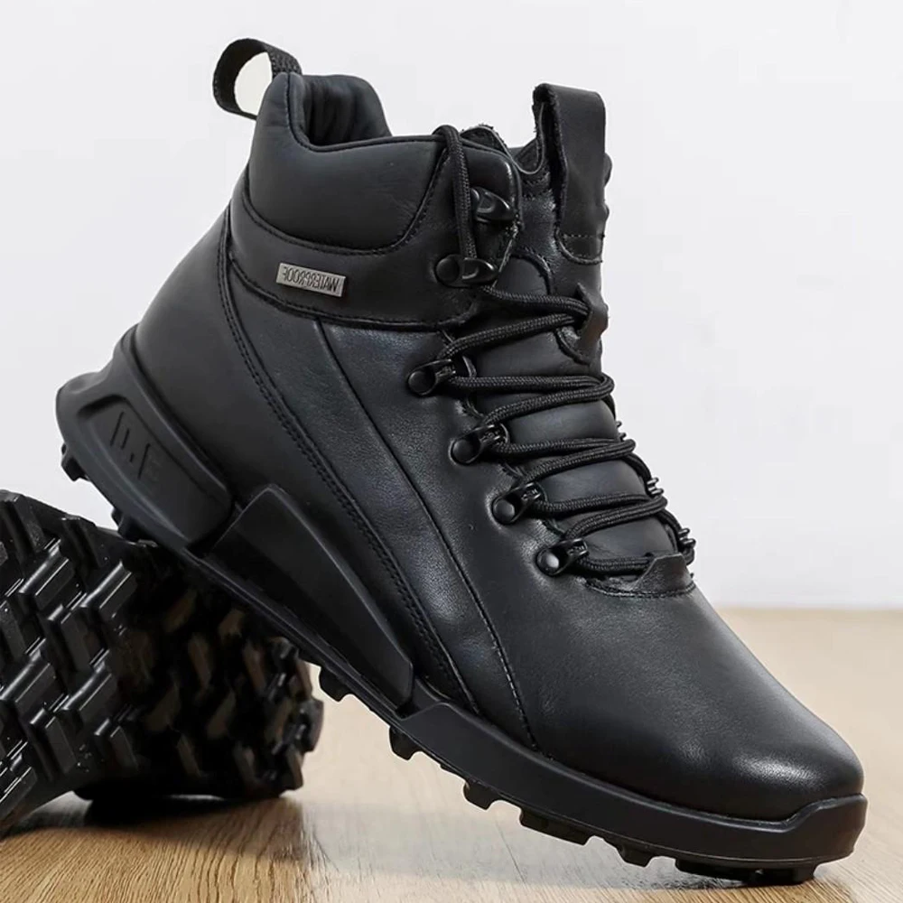 High Top Genuine Leather Shoes Men Hiking Luxury Designer Original Sneaker Outdoor Climbing Mountain Boots Hunting Plush Fluff