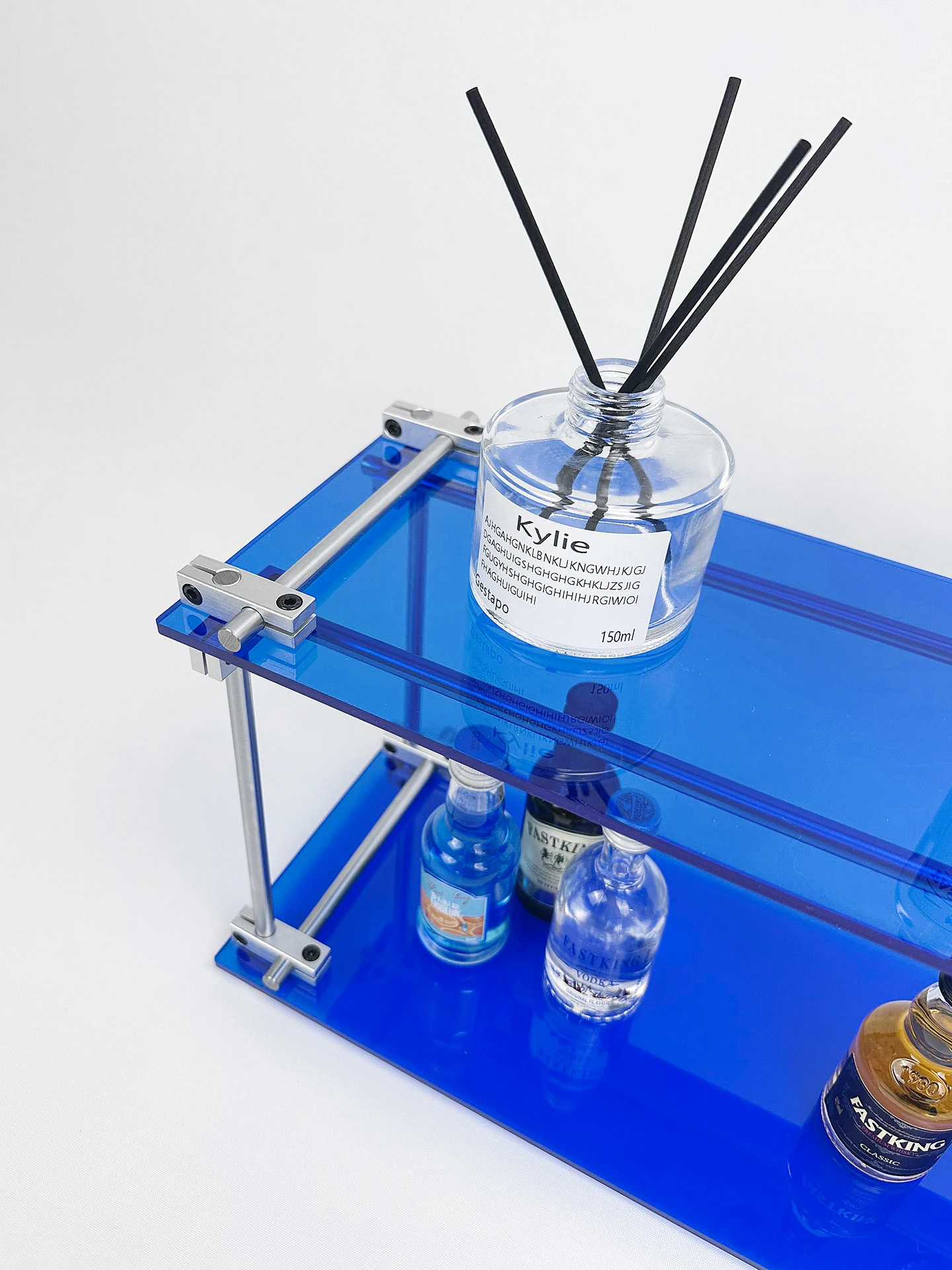 

Многоуровневая настольная подставка-органайзер Klein Blue из акрила для чашек, косметики и фигурок, для дома и офиса
