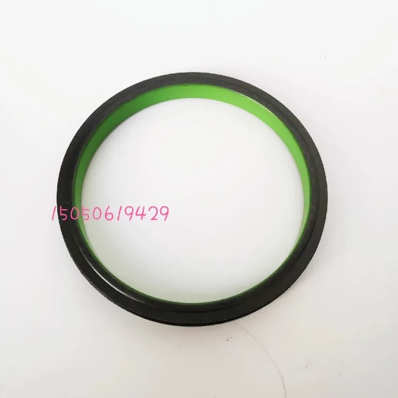 Adapted to FH FM logistics truck pump truck engine crankshaft front oil seal accessory 21779548