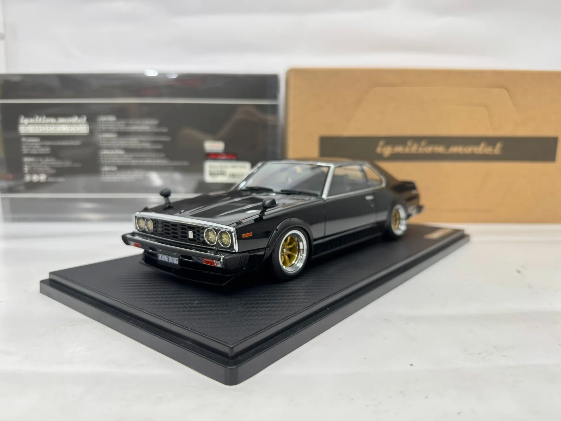 

IG 1:18 Skyline 2000GT Black JDM Simulation Limited Edition Resin Metal Static Car Model Toy Gift
