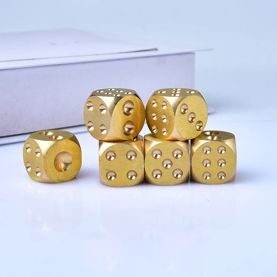 1PC Natural Gemstone Brass Dice Decorative Ornaments Chinese Feng Shui Luckies Number Statue Healing Sone Craft Ornaments Gifts