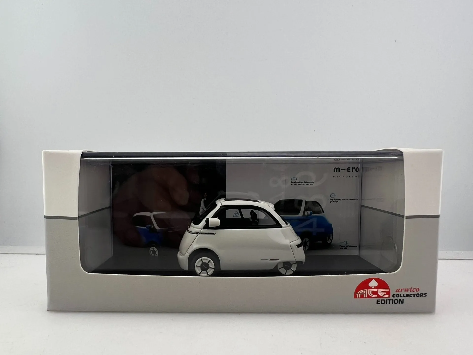 

Литая под давлением модель электромобиля ACE в масштабе 1/43 BMW Egg Burger Microlino 2,0 Urban 2024 Microlino Urban, модель автомобиля из смолы