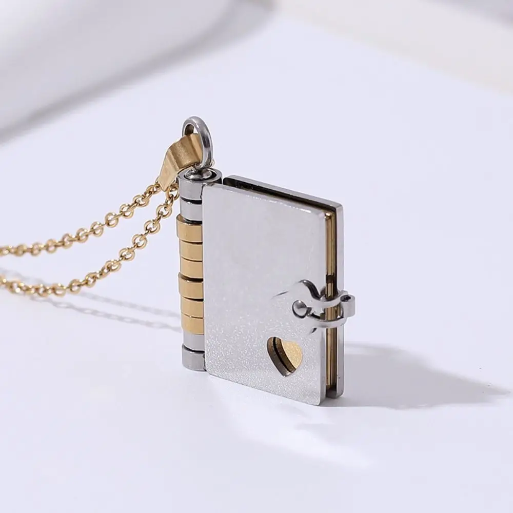 

Titanium Steel Couple Book Necklace Handmade Adjustable Opening Book Pendant INS Opening and Closing Couple Text Locket