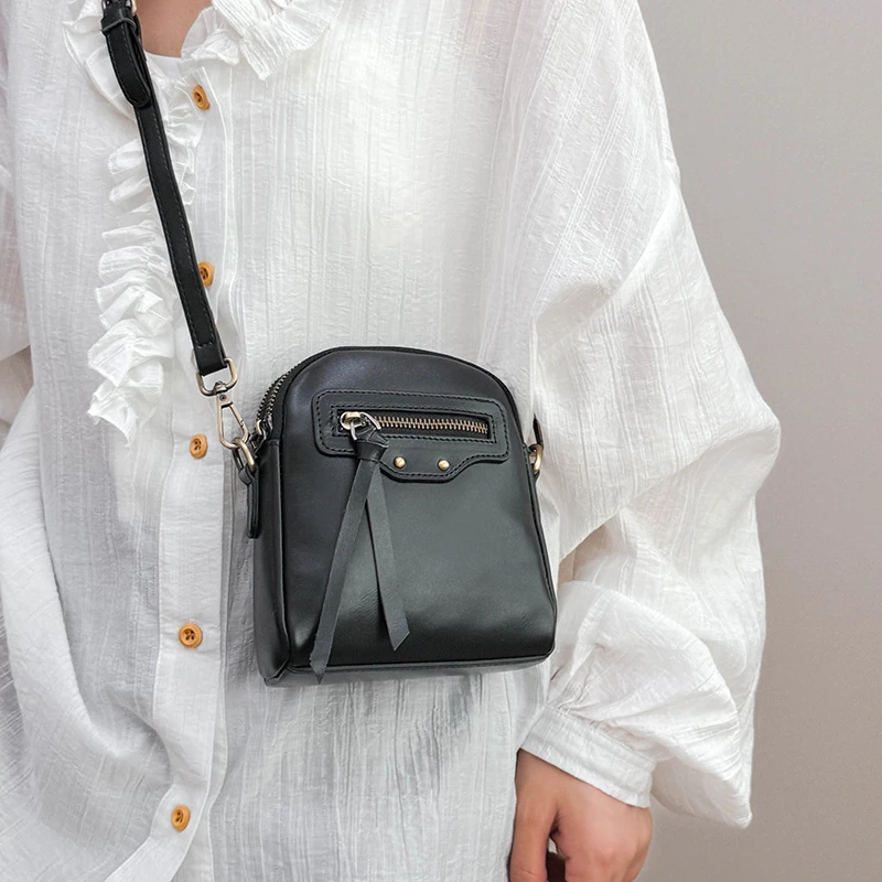 

Popular Ladies Messenger Bag with Leather Straps - Shoulder Carry High Quality Classic for Women Brand