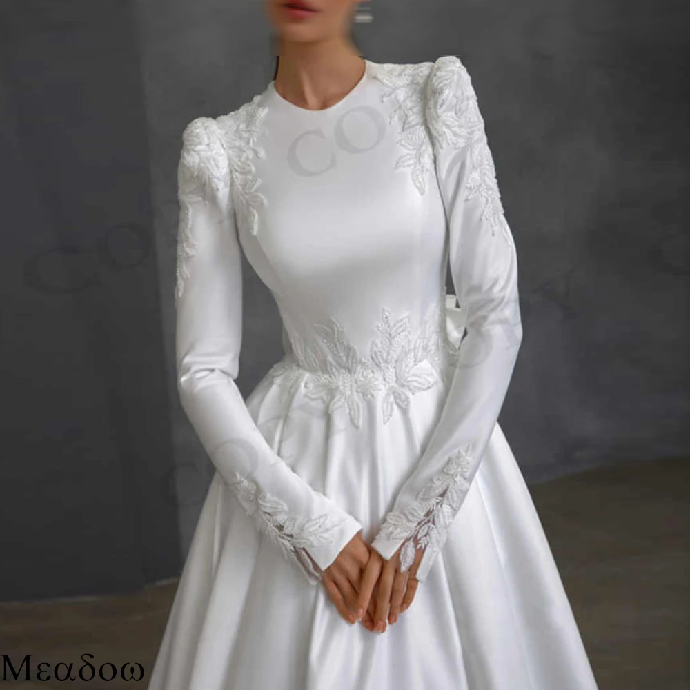 Personalizado simples o-pescoço a linha apliques requintados luxo cetim vestido de casamento de alta qualidade moderno mangas compridas vestidos de noiva