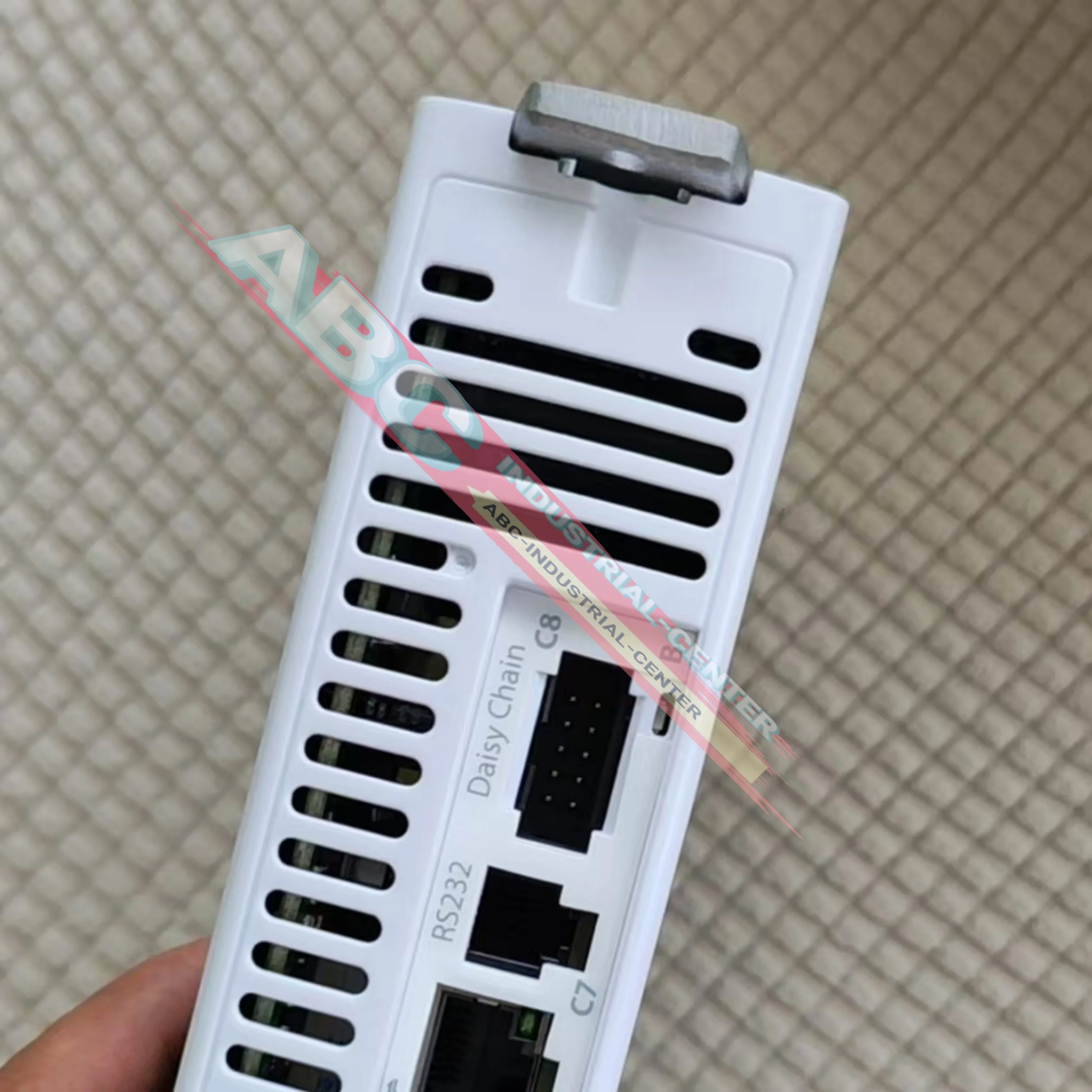 

Новый оригинальный сервопривод CDHD2-0102AEC2 CDHD2-0132AEC2