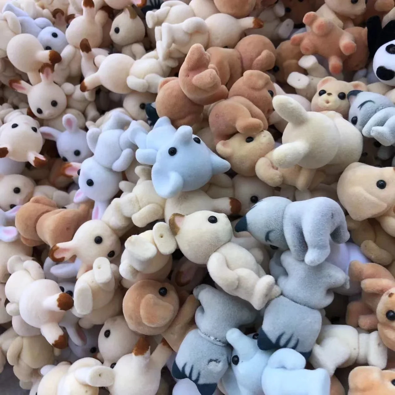 20/50/100pcs Flocking Animals Partial Defective Bulk Cargo Wholesale Of Dolls Blend Random Pendant Cartoon Cute 3D Fluffy Doll