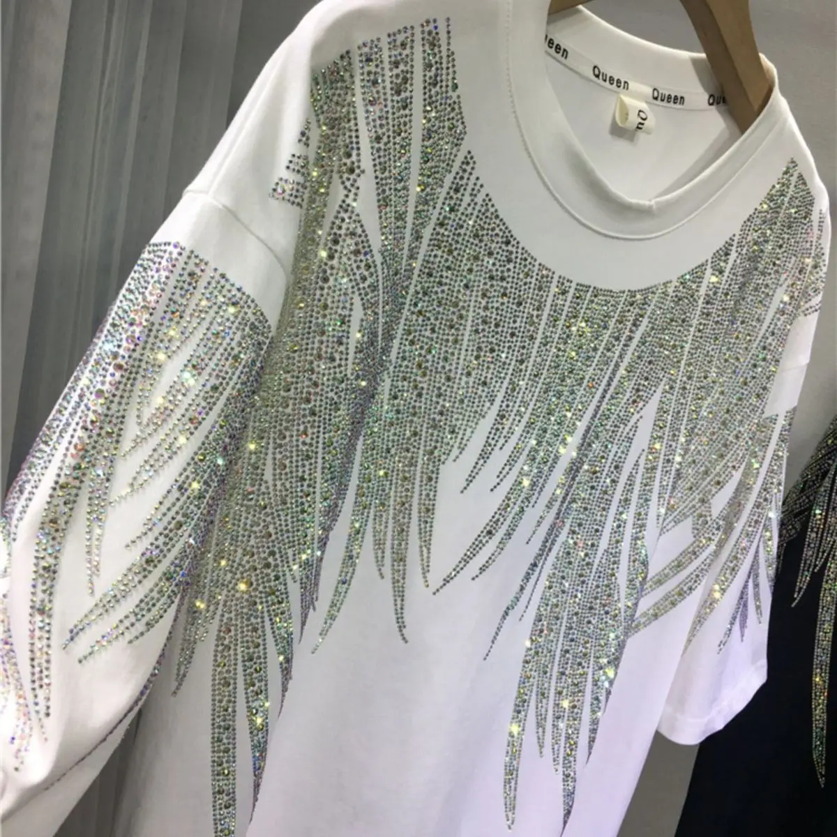 Chic Women Feather Wings Diamonds Beaded t-shirt Ins Summer Tshirt Bright Black White strass Tees manica corta Crop Tops