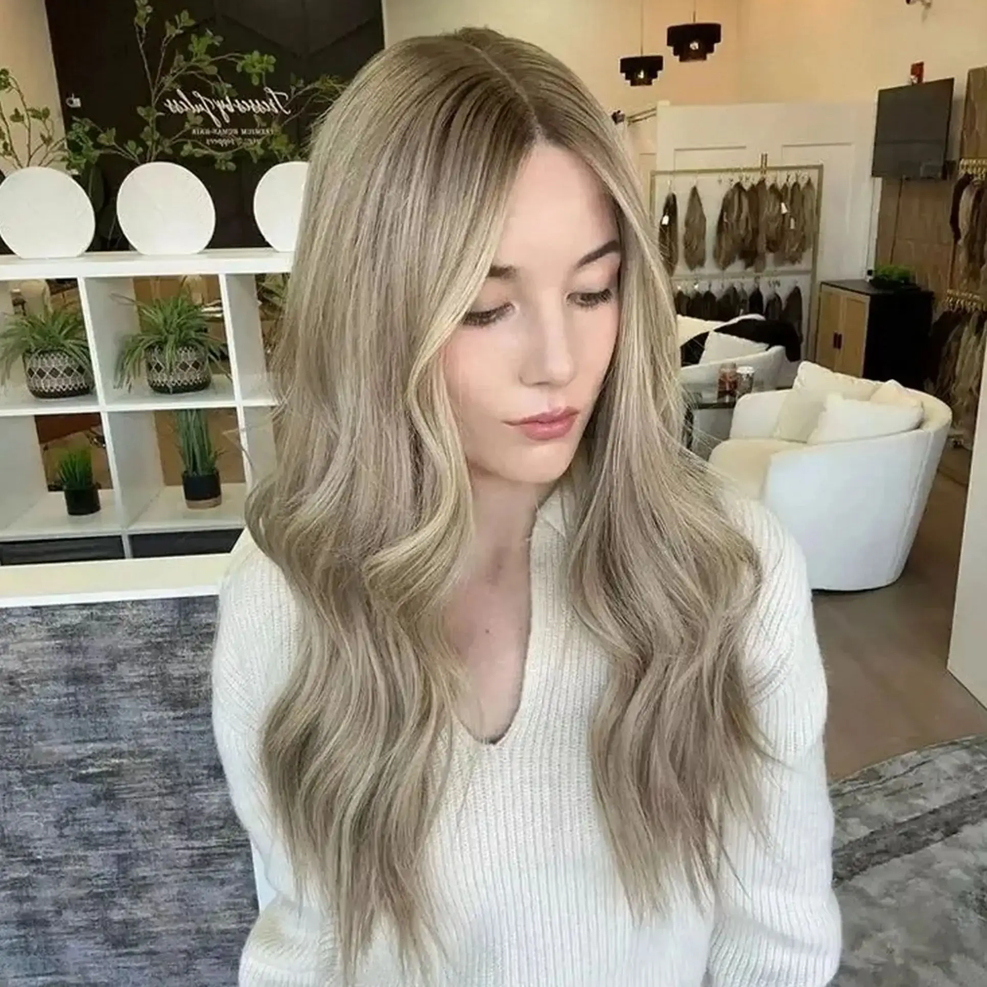 

Fashion Wig Soft Ash Blonde Mix Color Synthetic Wigs Long Body Wave Highlight Glueless Wig Pre Plucked Hairline Premium Fibre
