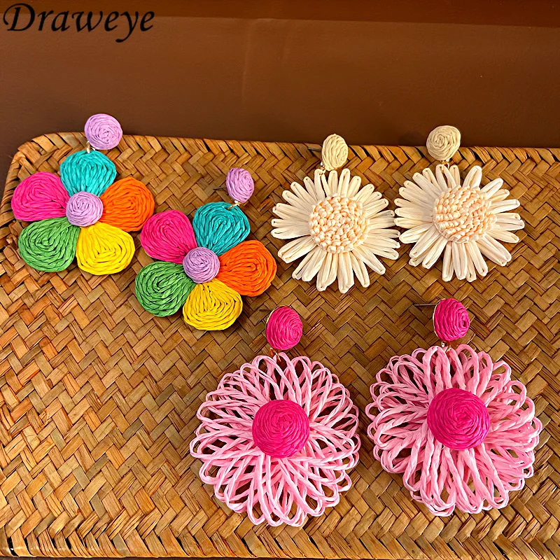 Draweye Hand Weaven Earrings for Womne Bohemia Candy Color Beach Style Flowers Jewelry Summer Fashion Sweet Aretes De Mujer