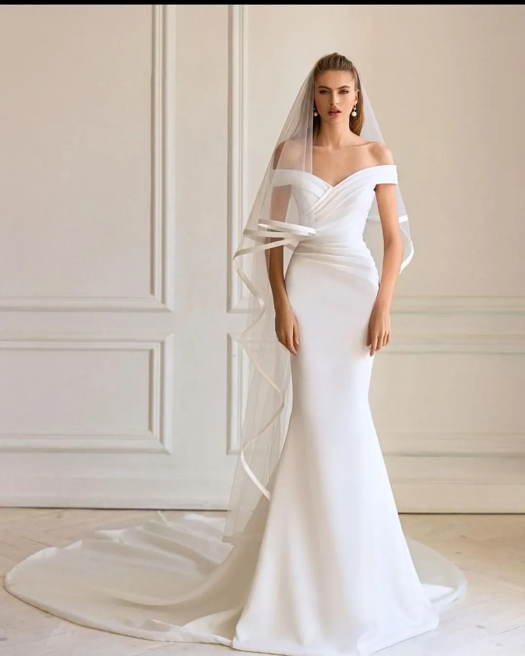 Vestidos De novia De sirena con hombros descubiertos, Vestidos De novia De cola De corte, pliegues drapeados, cuello en V, talla grande, hermosos y simples